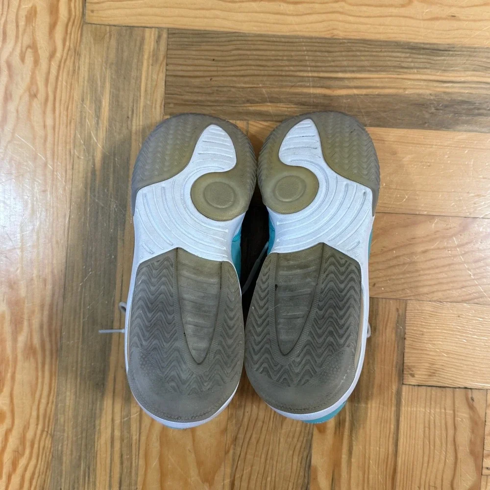 Nike Air Jordan Max Aura Light Aqua AQ9249-400 Youth Basketball‎ Sneakers 8Y